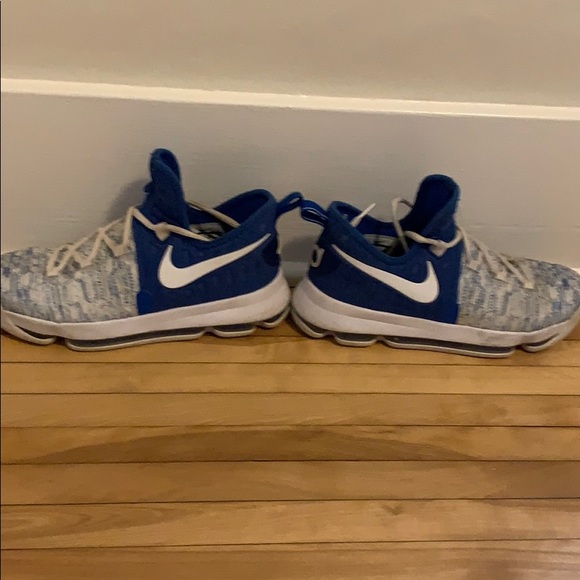 KD 9 “Royal Blue” USED Size 7y - Picture 2 of 4